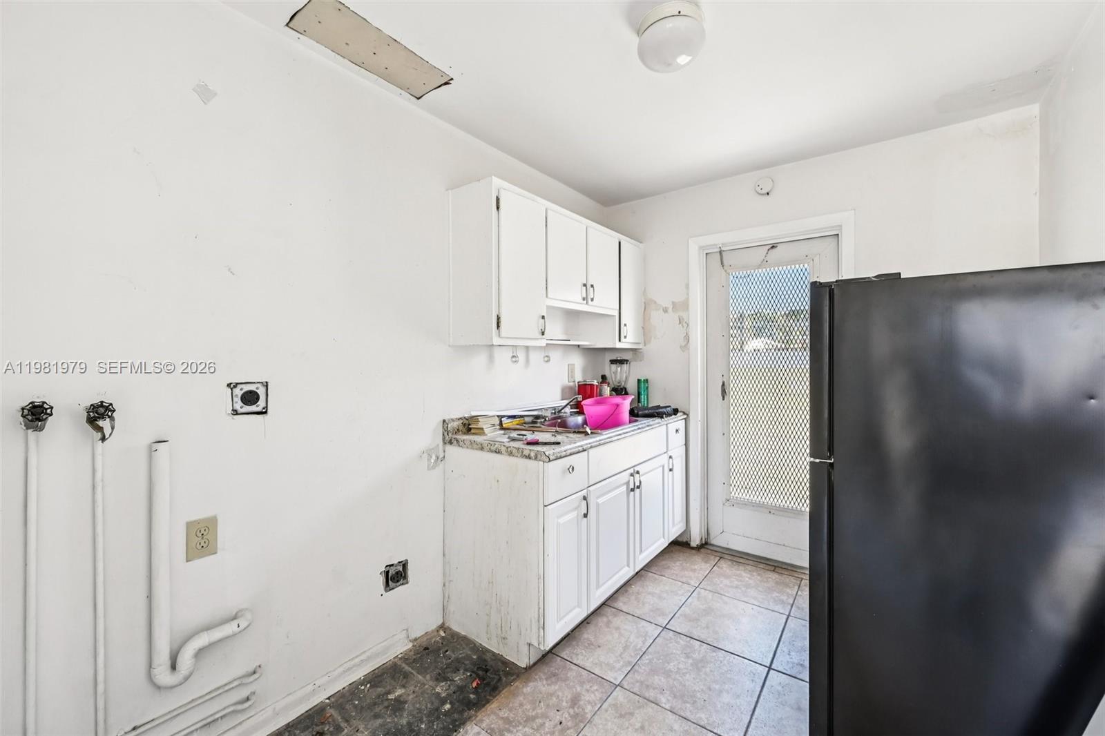 ROOSEVELT ESTATES - Residential