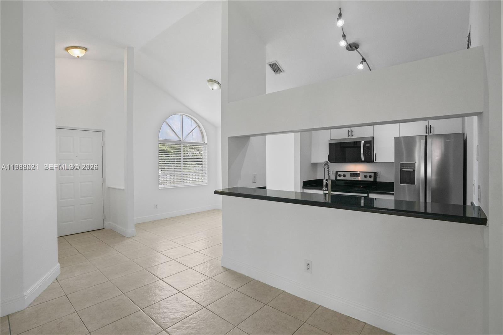 ROYAL PALM PLACE - Residential