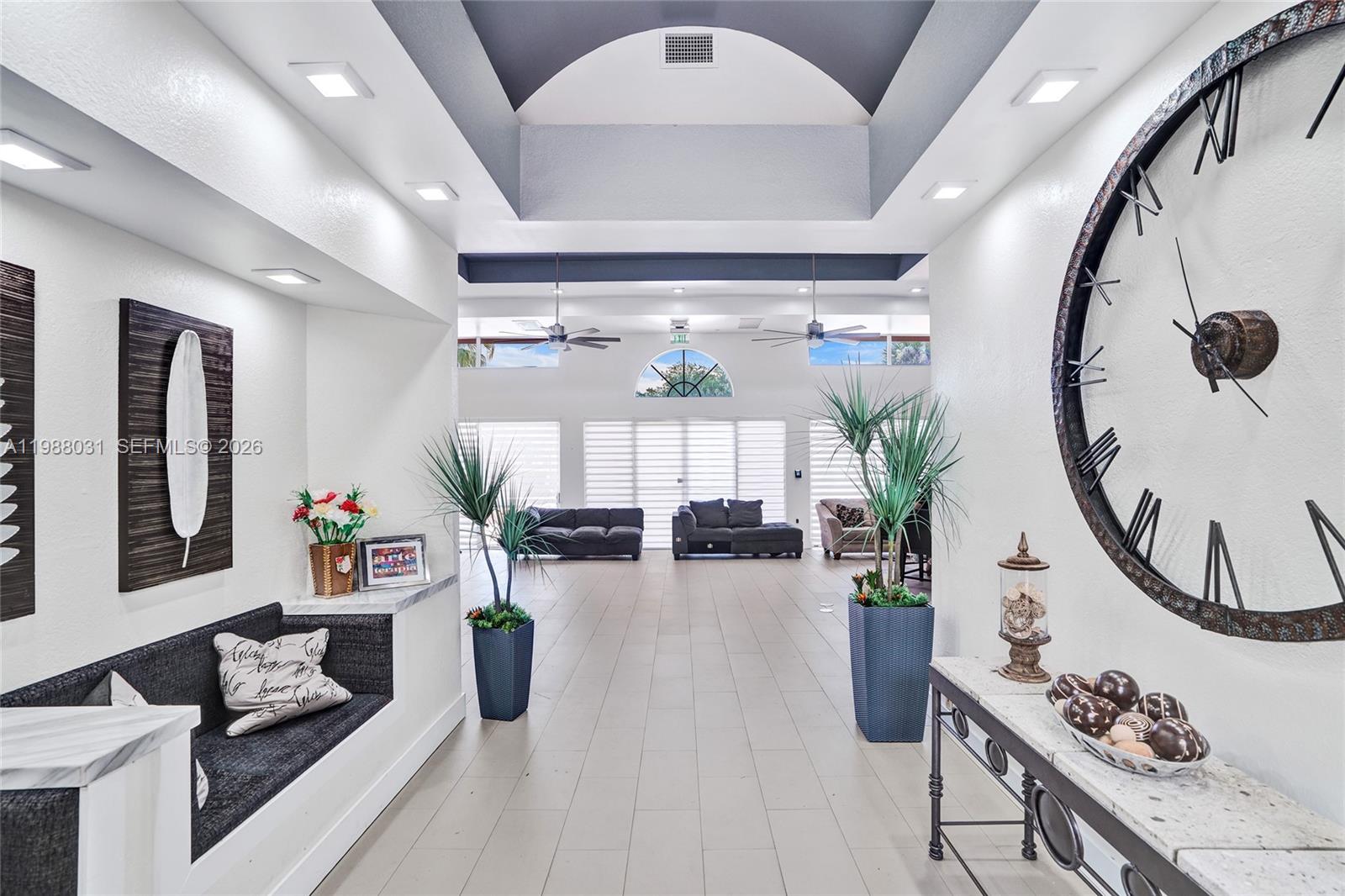 ROYAL PALM PLACE - Residential