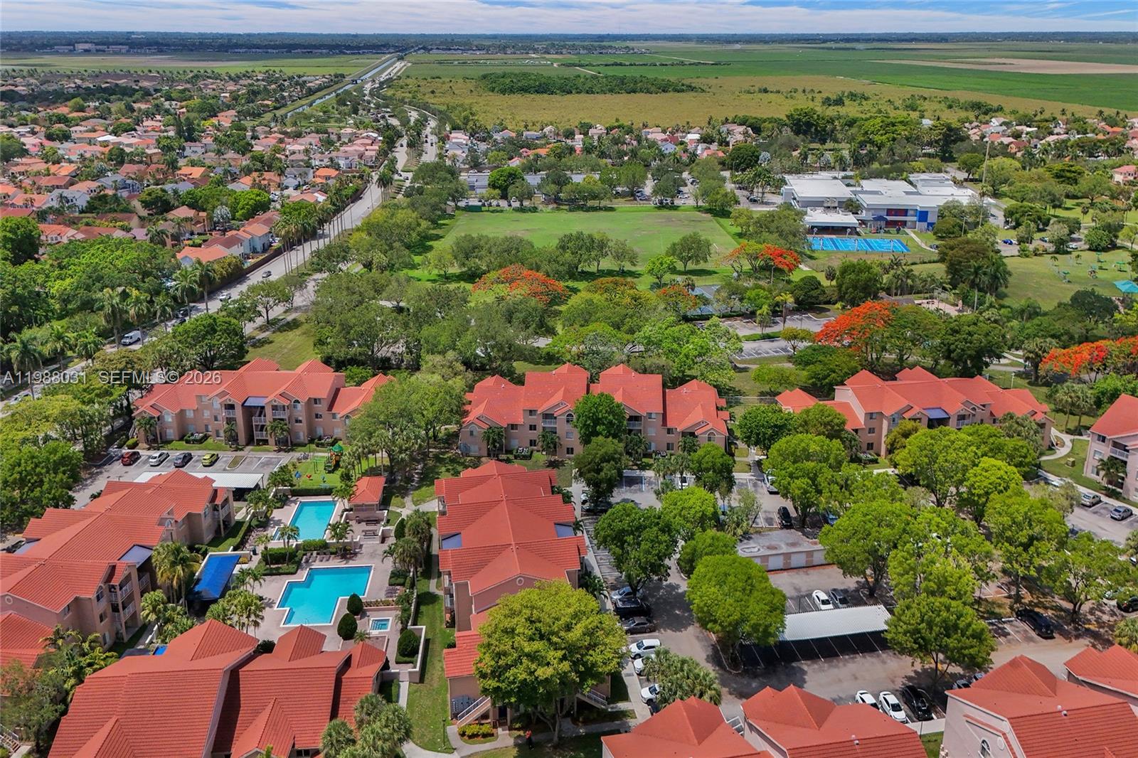 ROYAL PALM PLACE - Residential