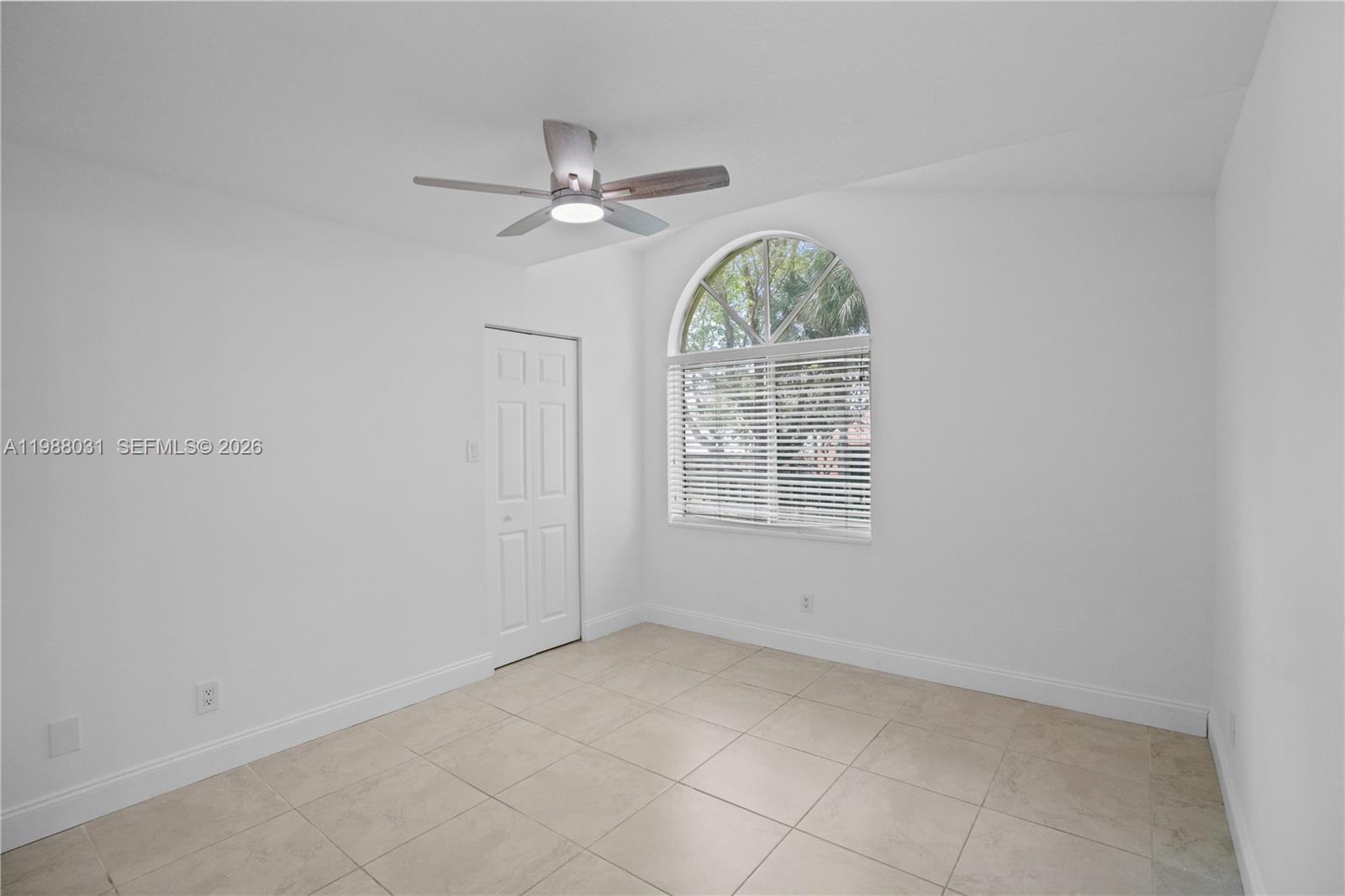 ROYAL PALM PLACE - Residential