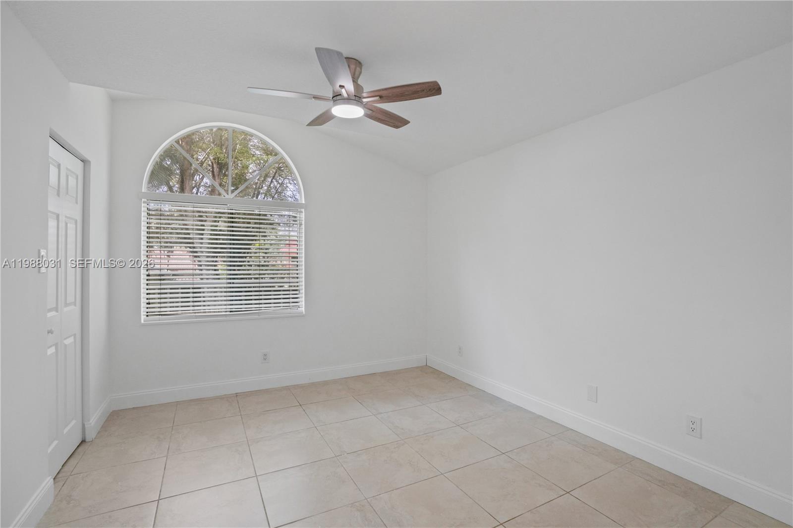 ROYAL PALM PLACE - Residential