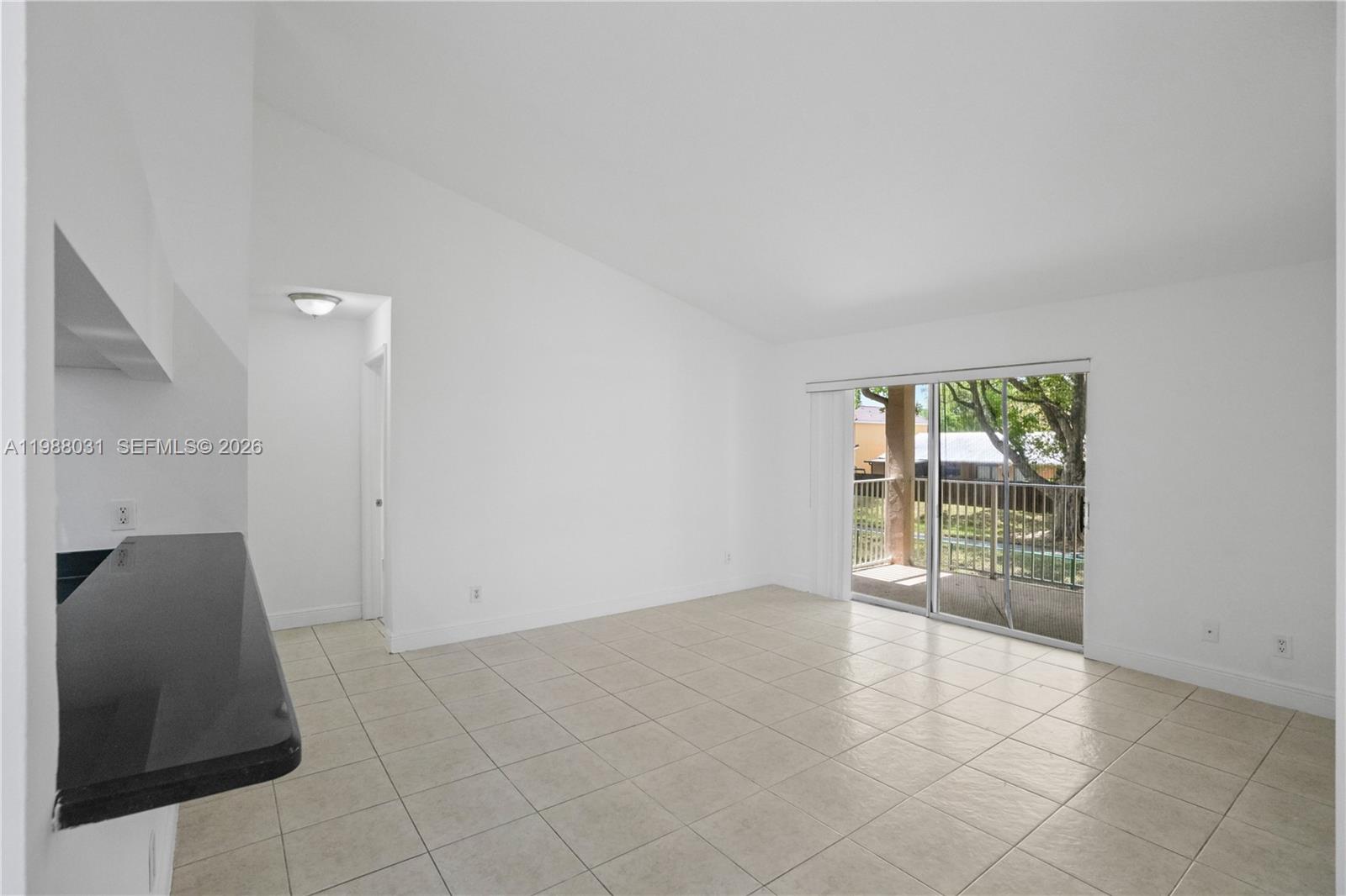 ROYAL PALM PLACE - Residential