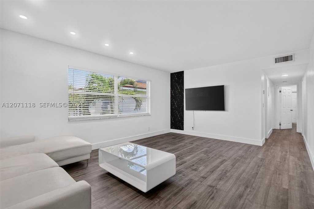 Photo of 2100 Diana Dr #310, Hallandale Beach, FL 33009 (MLS # A12071118)