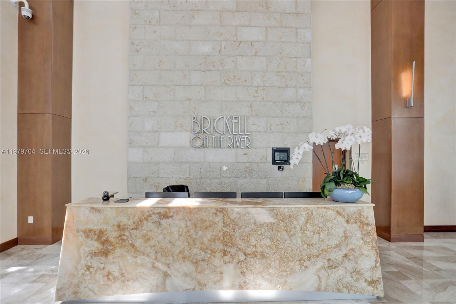 BRICKELL ON THE RIVER N T - Residential