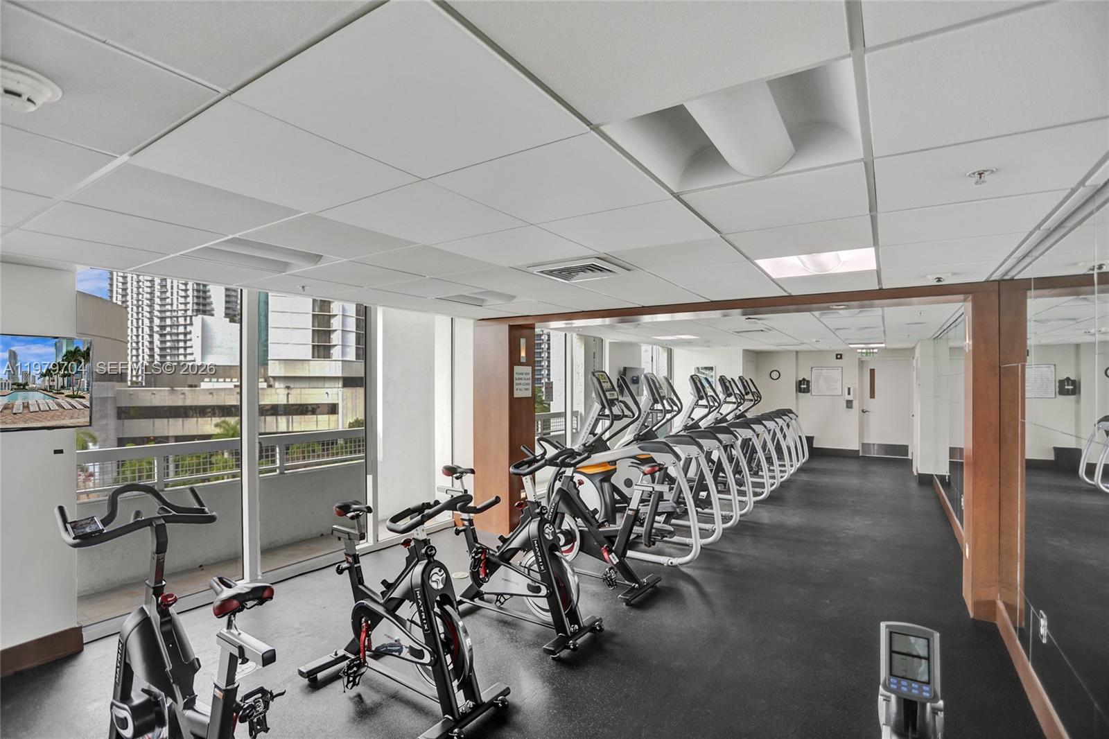 BRICKELL ON THE RIVER N T - Residential