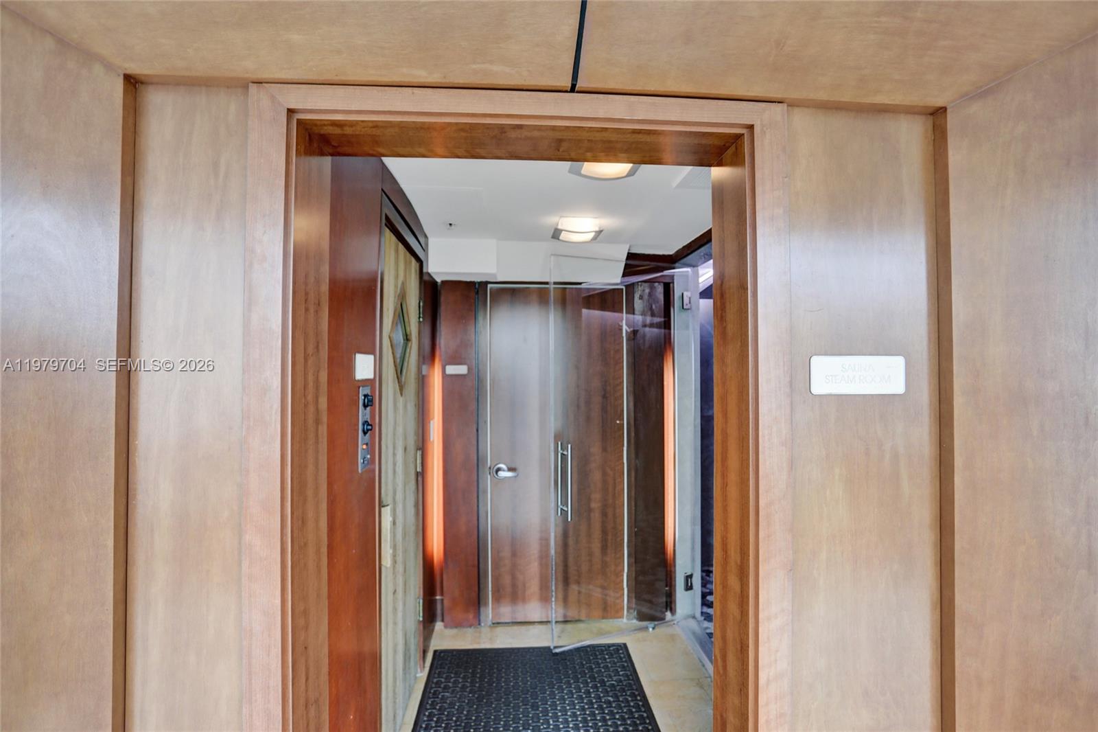 BRICKELL ON THE RIVER N T - Residential