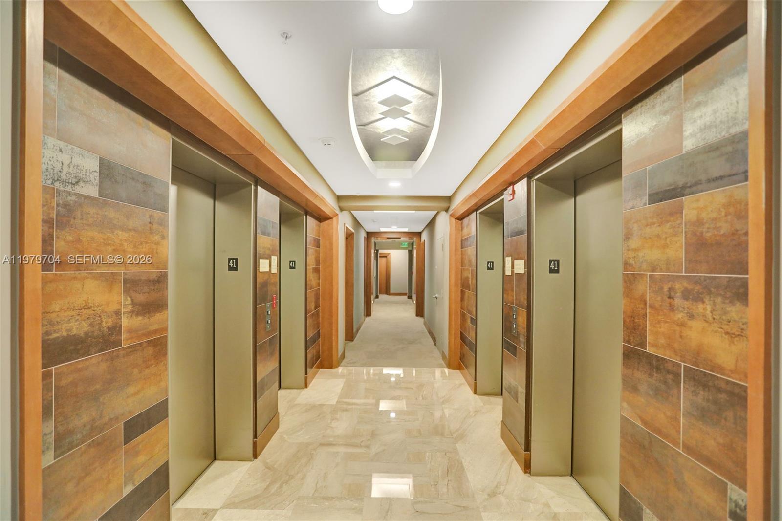 BRICKELL ON THE RIVER N T - Residential