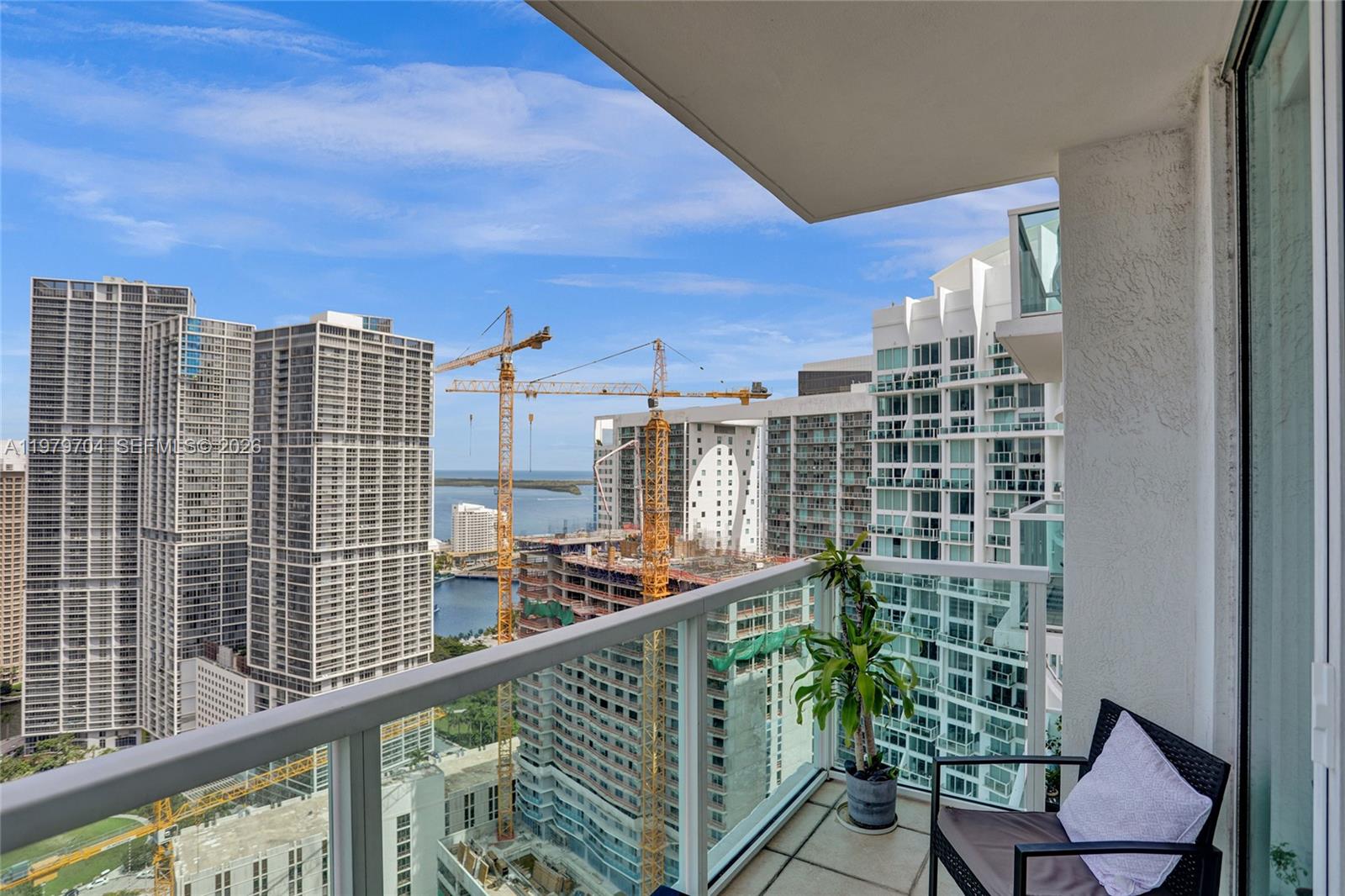 BRICKELL ON THE RIVER N T - Residential