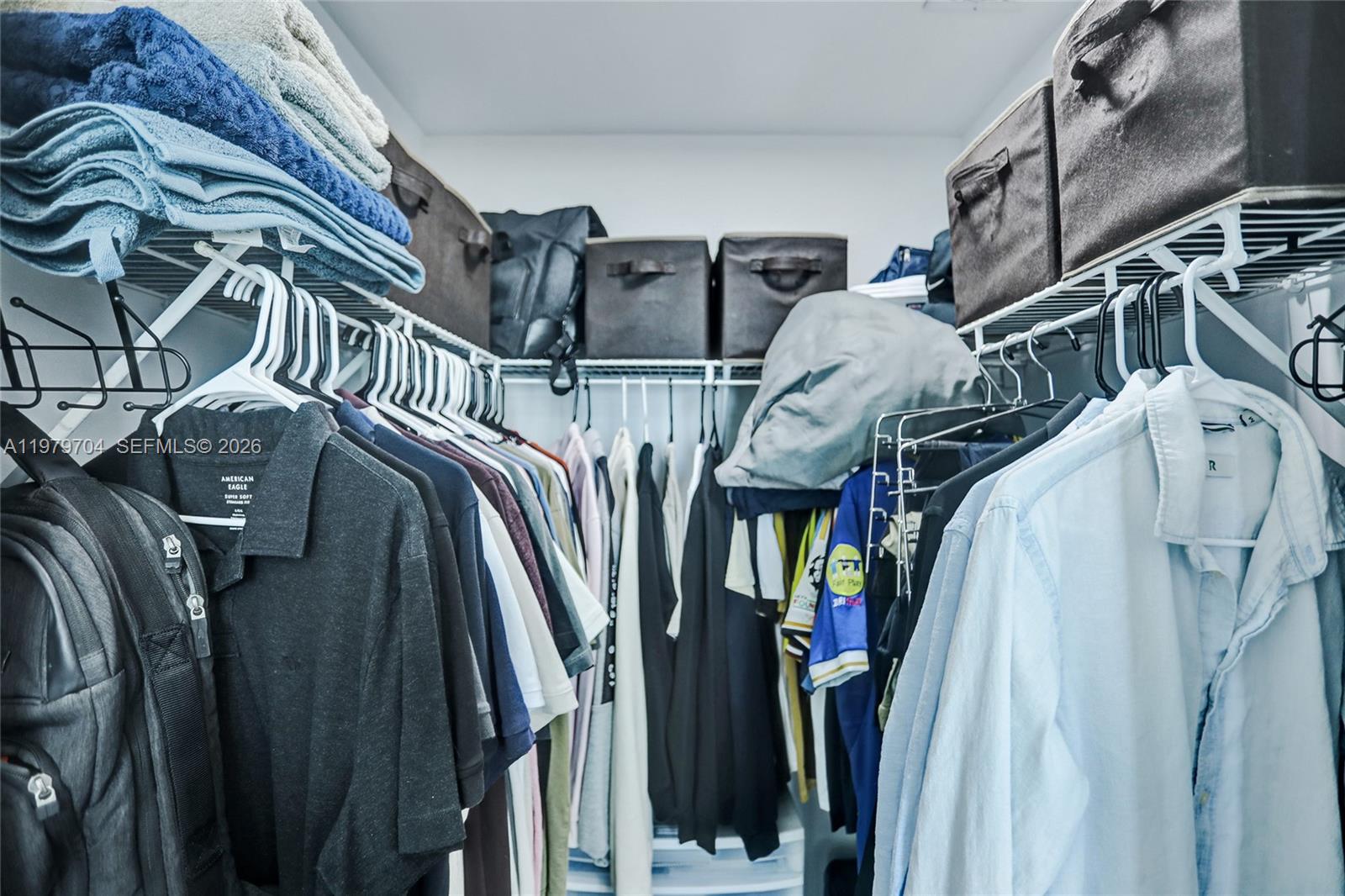 BRICKELL ON THE RIVER N T - Residential