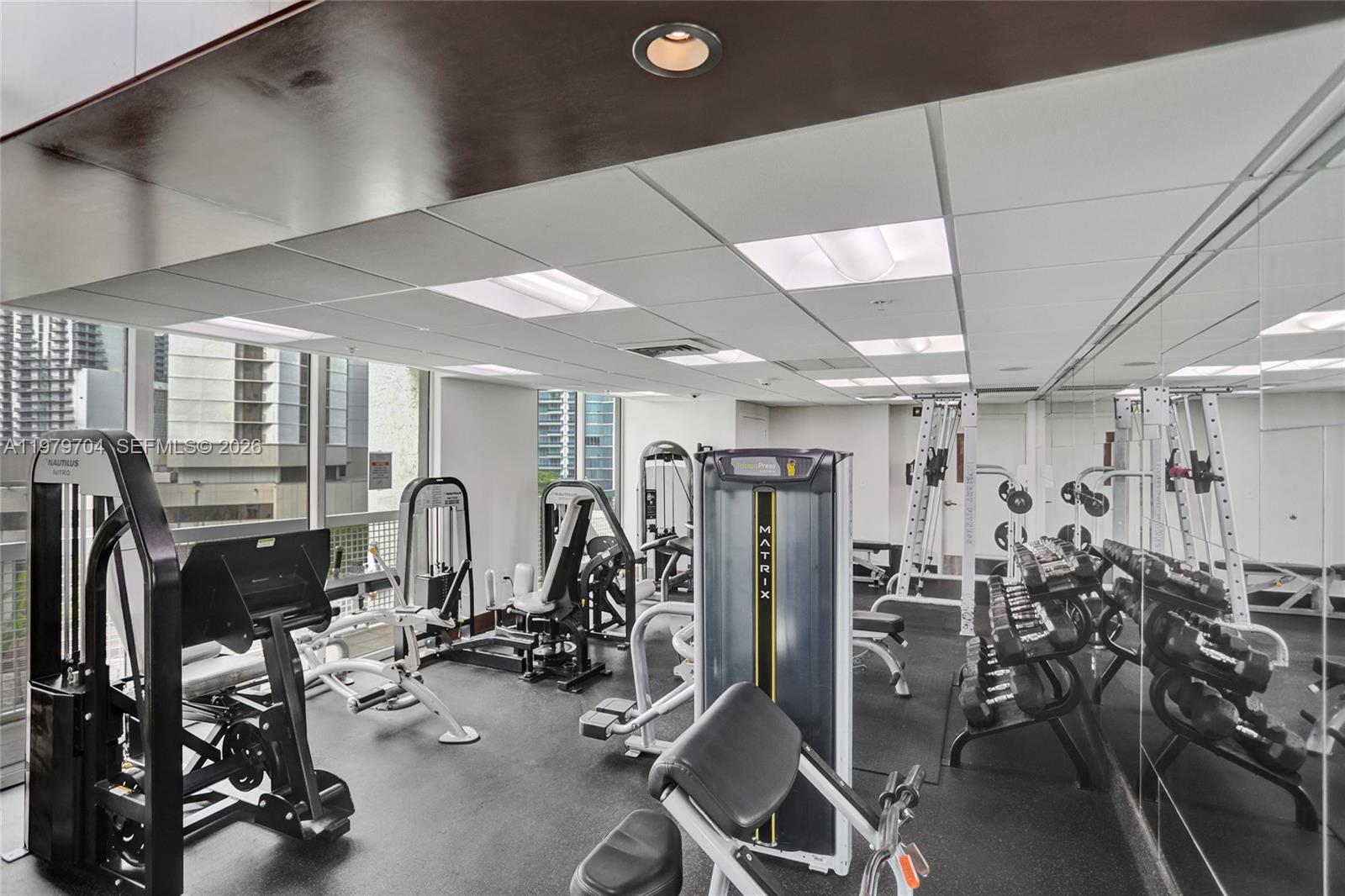 BRICKELL ON THE RIVER N T - Residential