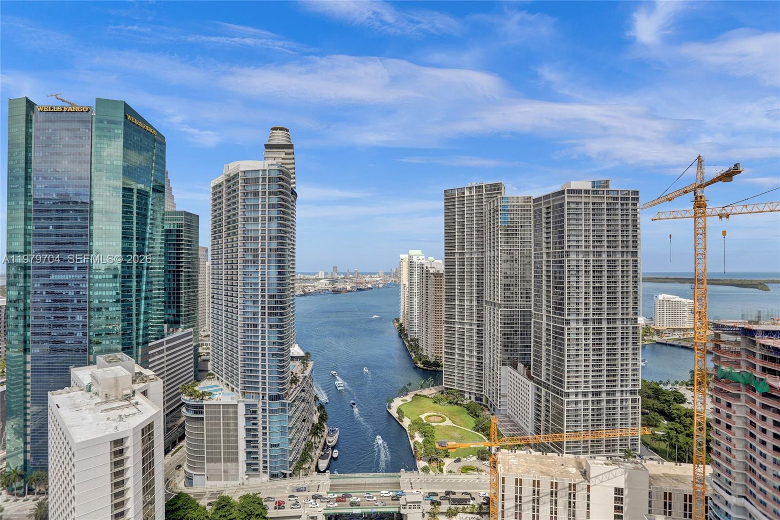 BRICKELL ON THE RIVER N T - Residential