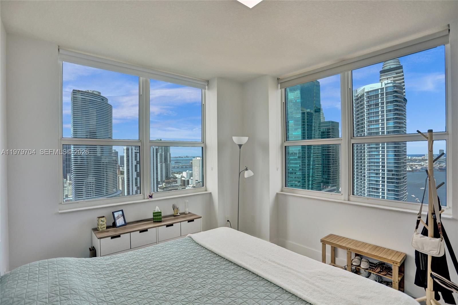 BRICKELL ON THE RIVER N T - Residential