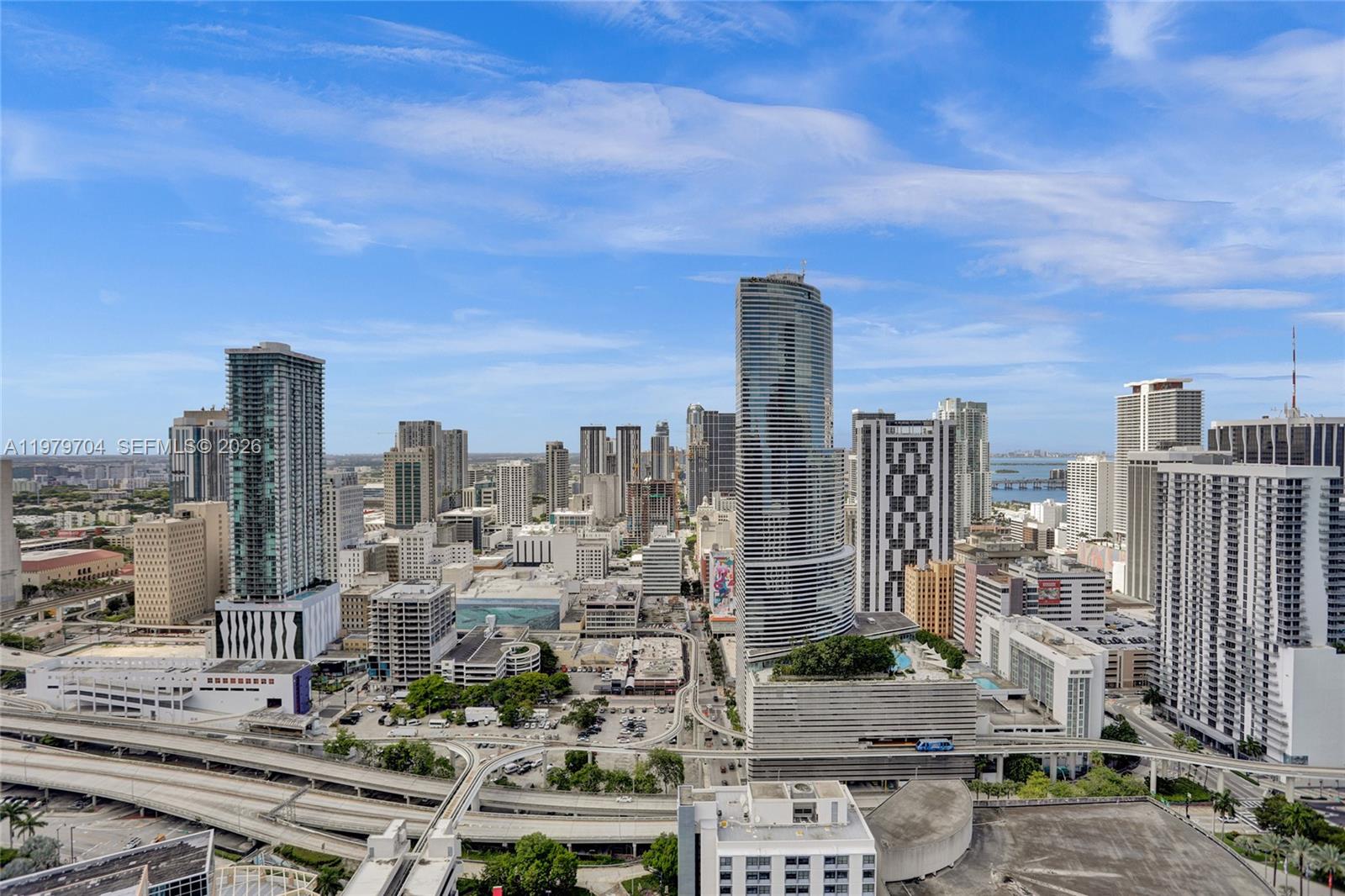 BRICKELL ON THE RIVER N T - Residential