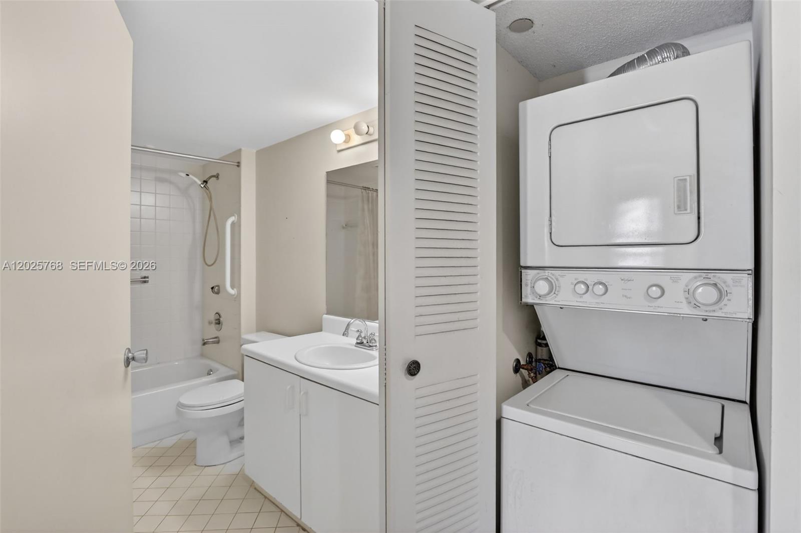 PLYMOUTH AT CENTURY VILLA - Residential