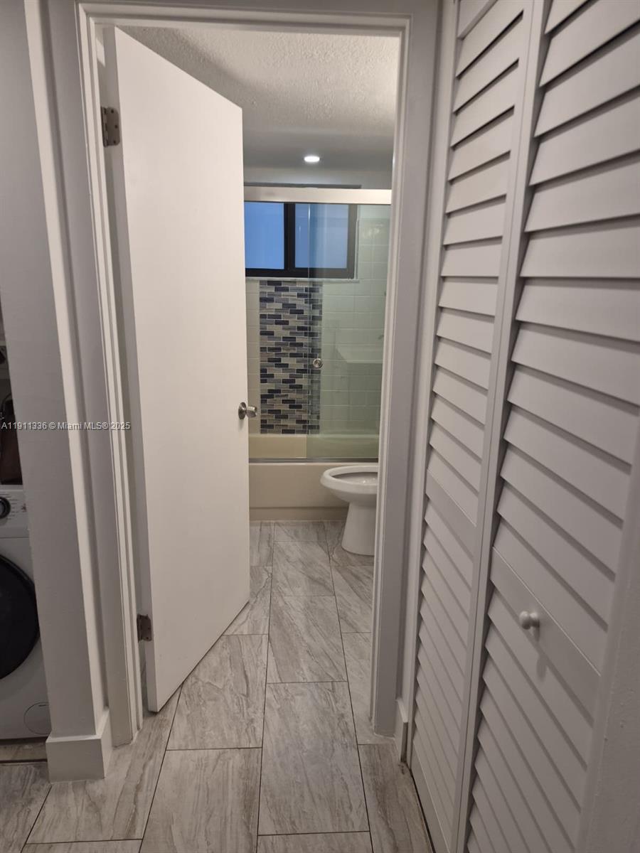 MALIBU CLUB CONDO - Residential Lease