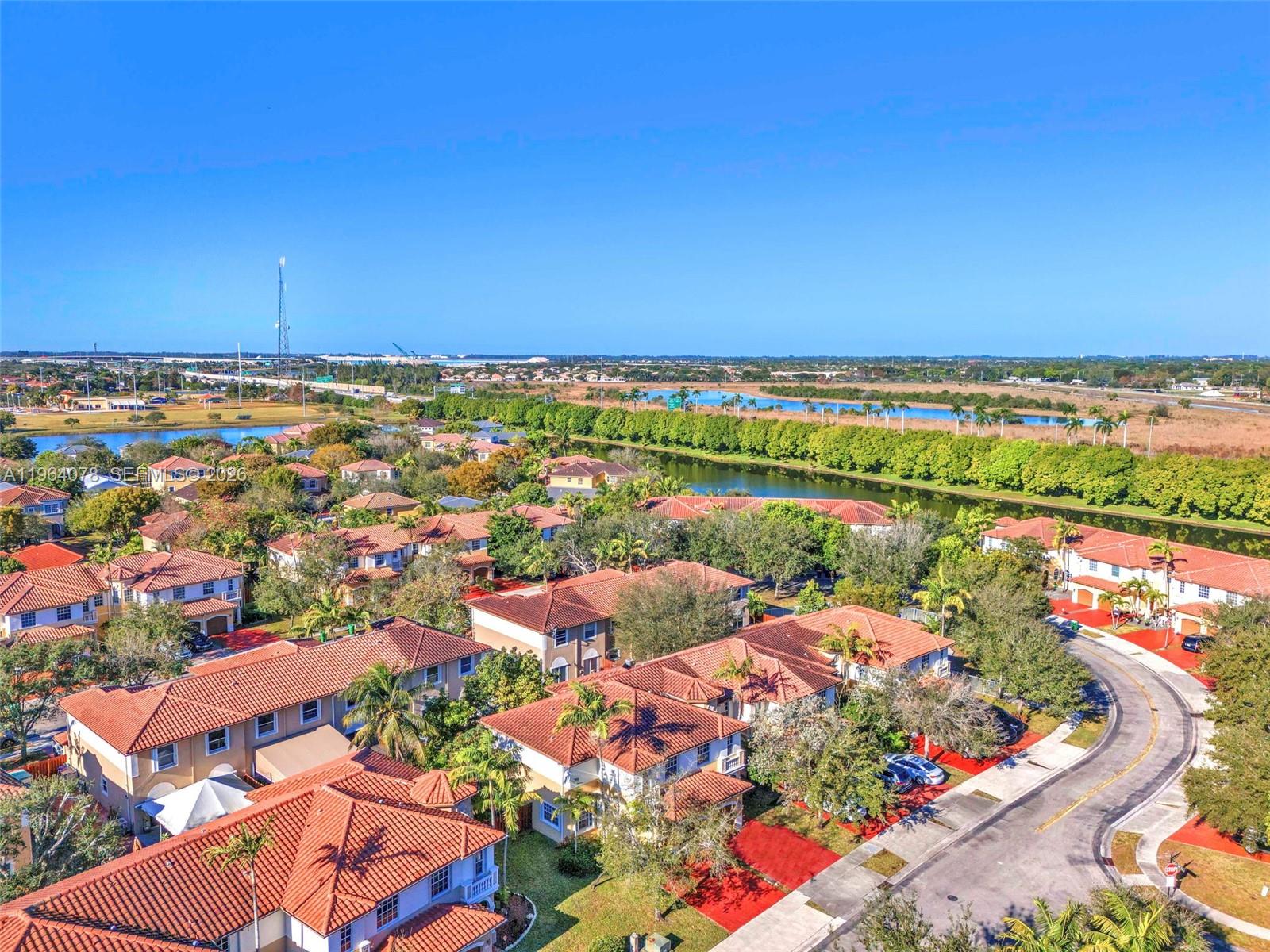 Escada - Residential