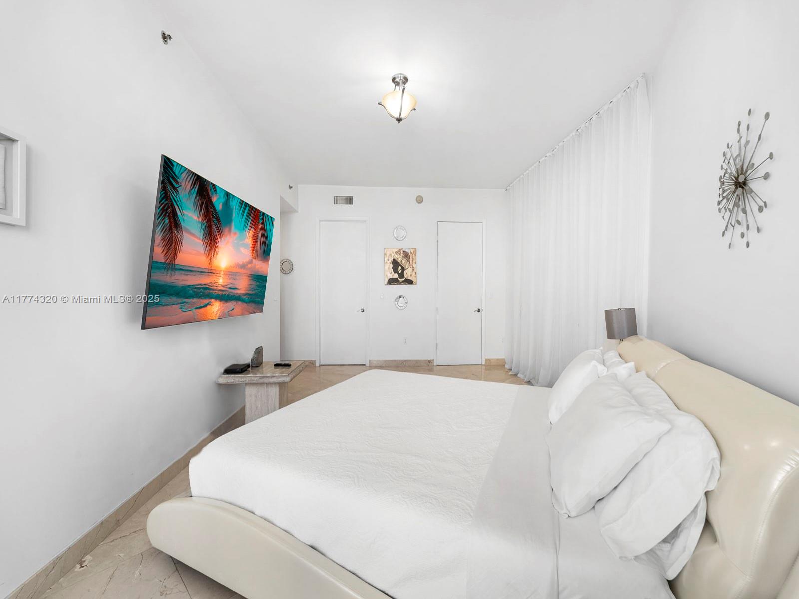 TDR TOWER II CONDO - Residential