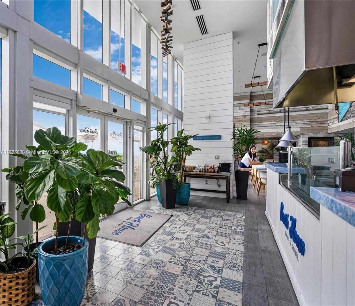 TDR TOWER II CONDO - Residential