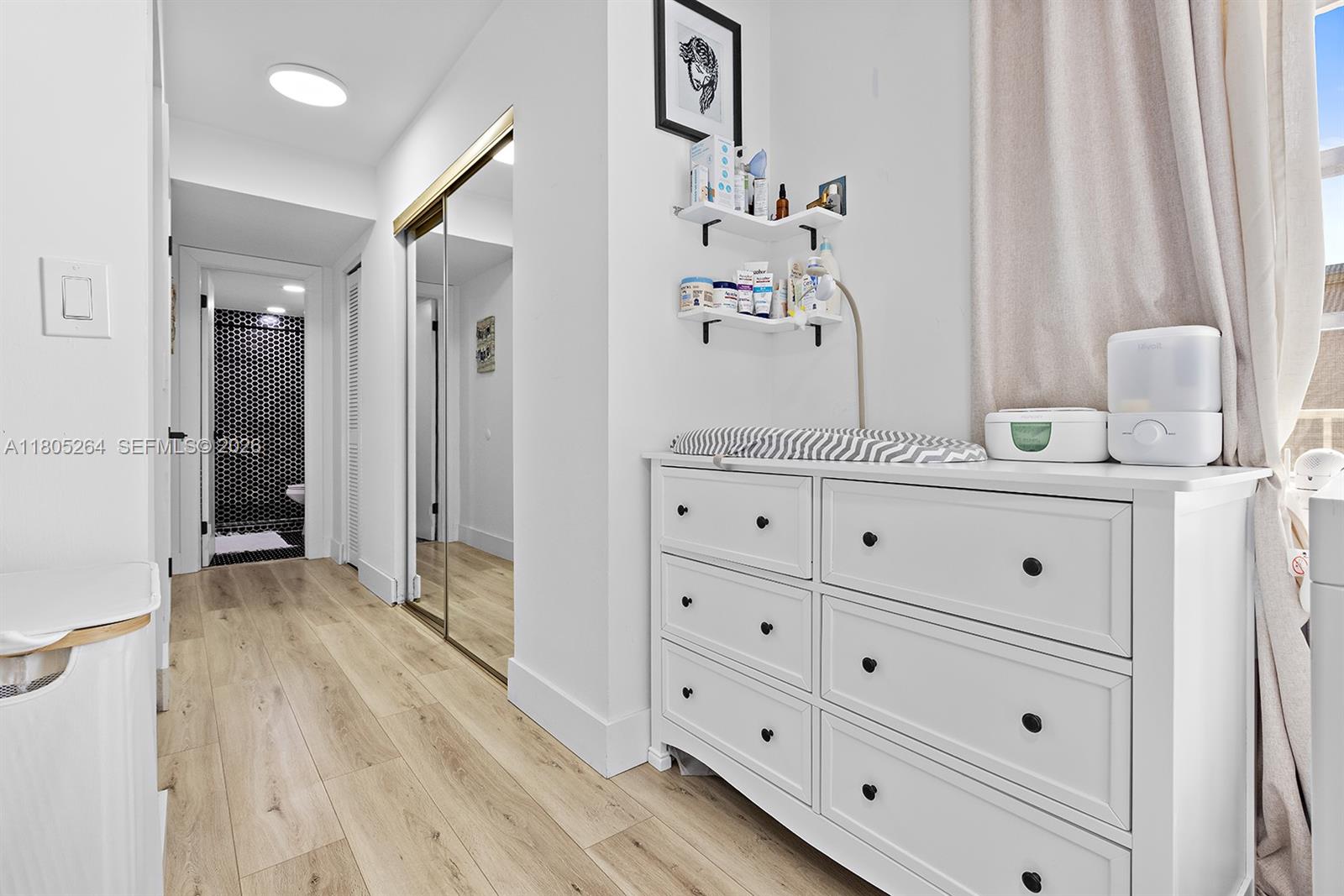 KINGS CREEK SO CONDO - Residential