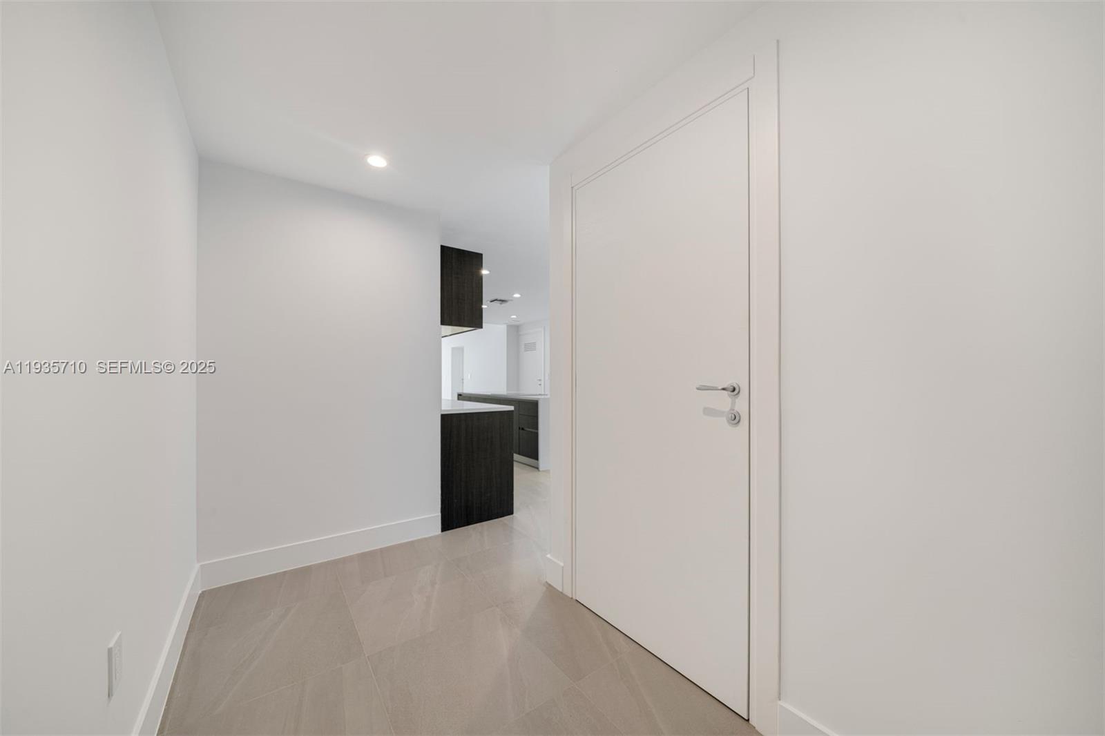 LE JARDIN HOUSE CONDO - Residential