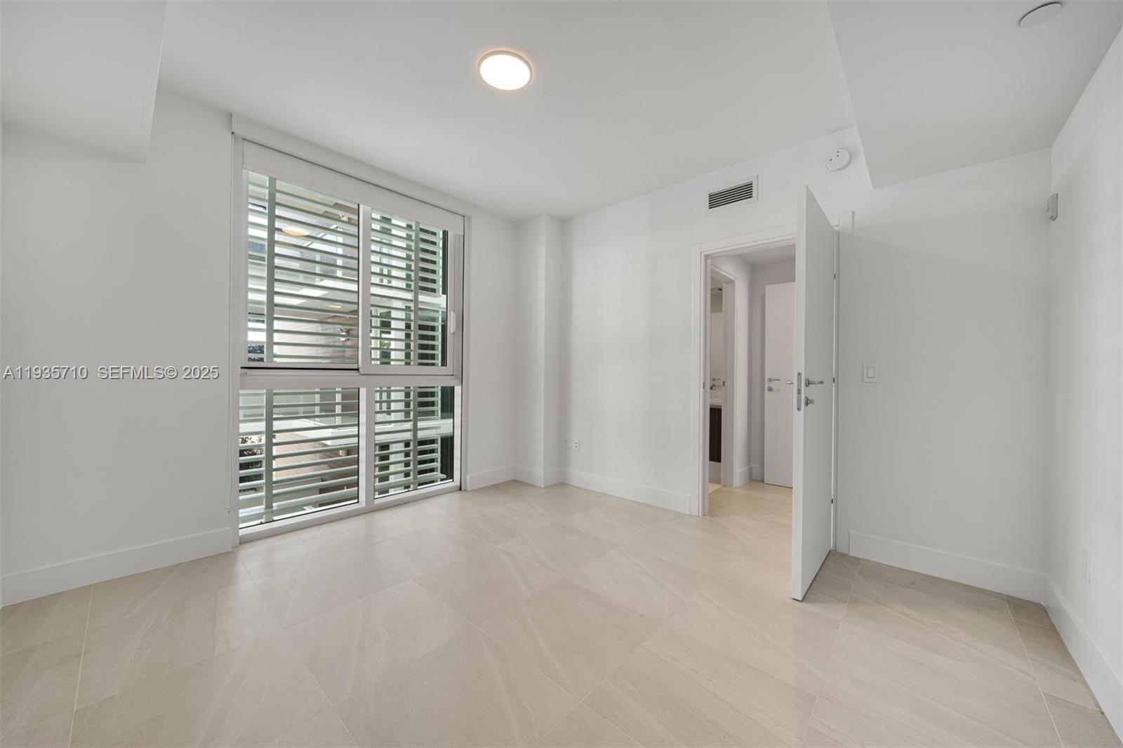 LE JARDIN HOUSE CONDO - Residential