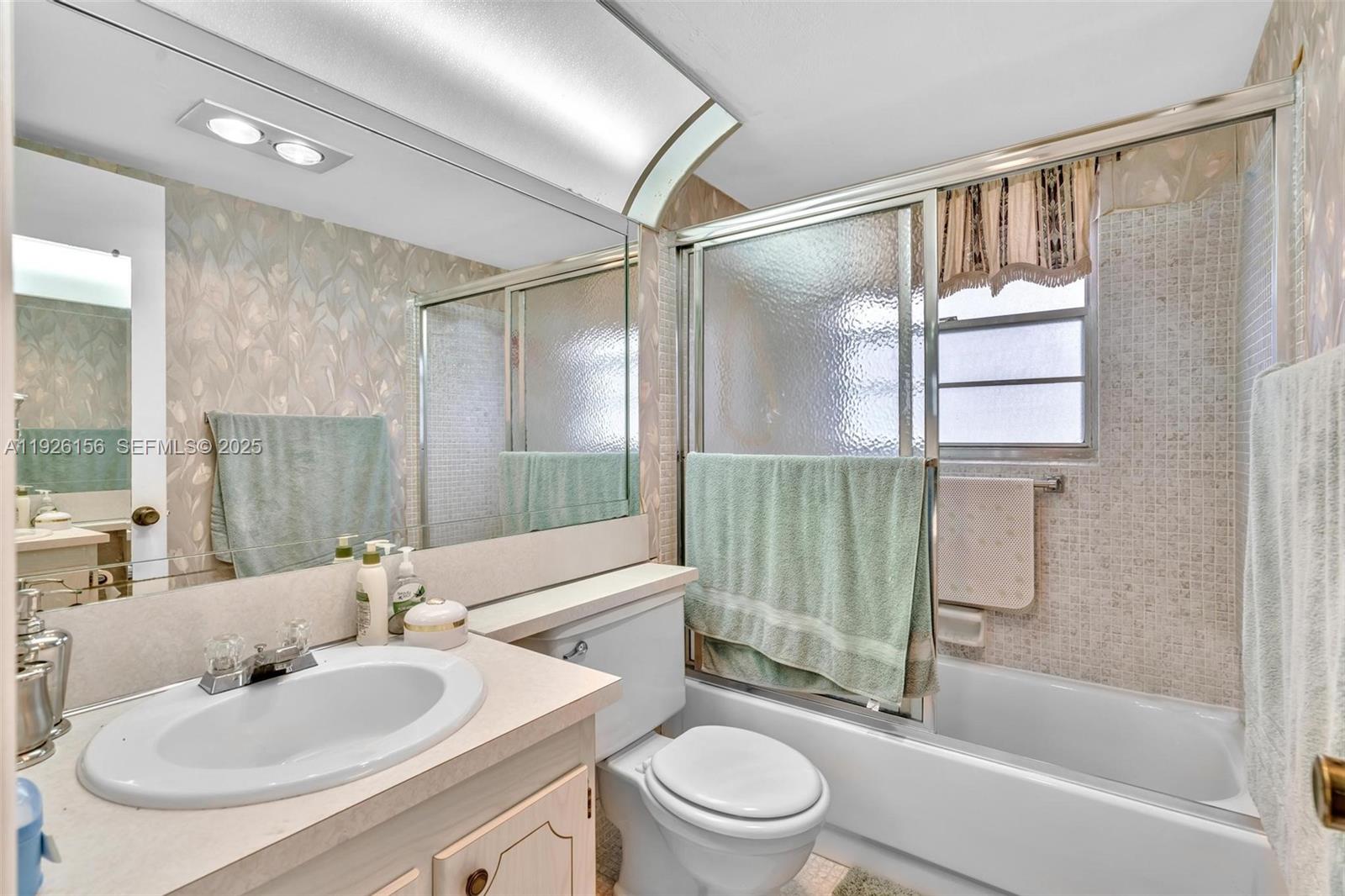 WESTBURY E CONDO - Residential