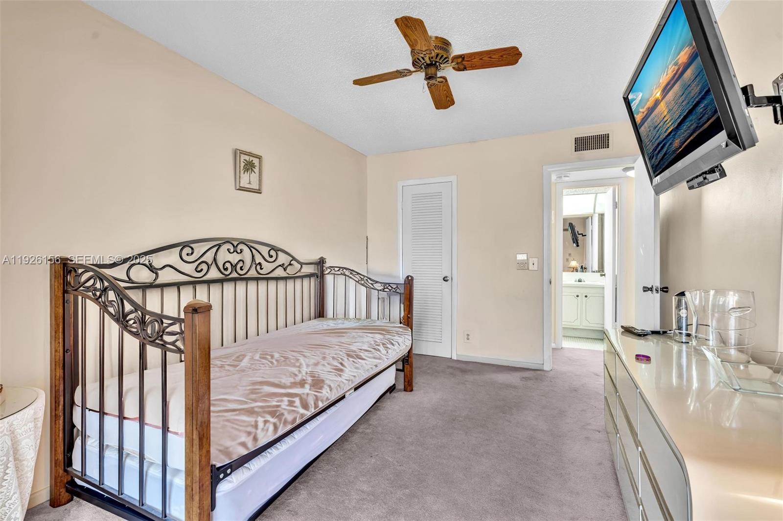 WESTBURY E CONDO - Residential