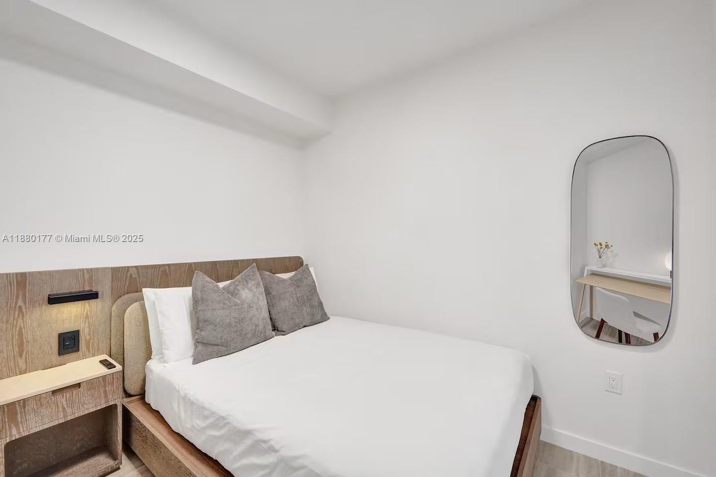 580 72ND STREET CONDO - Residential