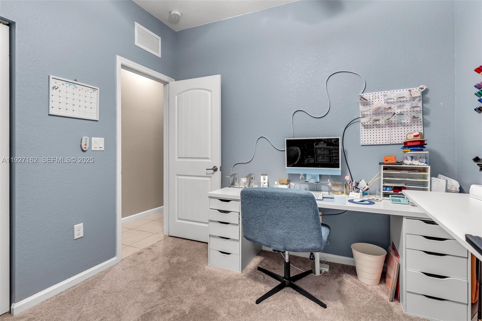 HEMINGWAY POINT - Residential