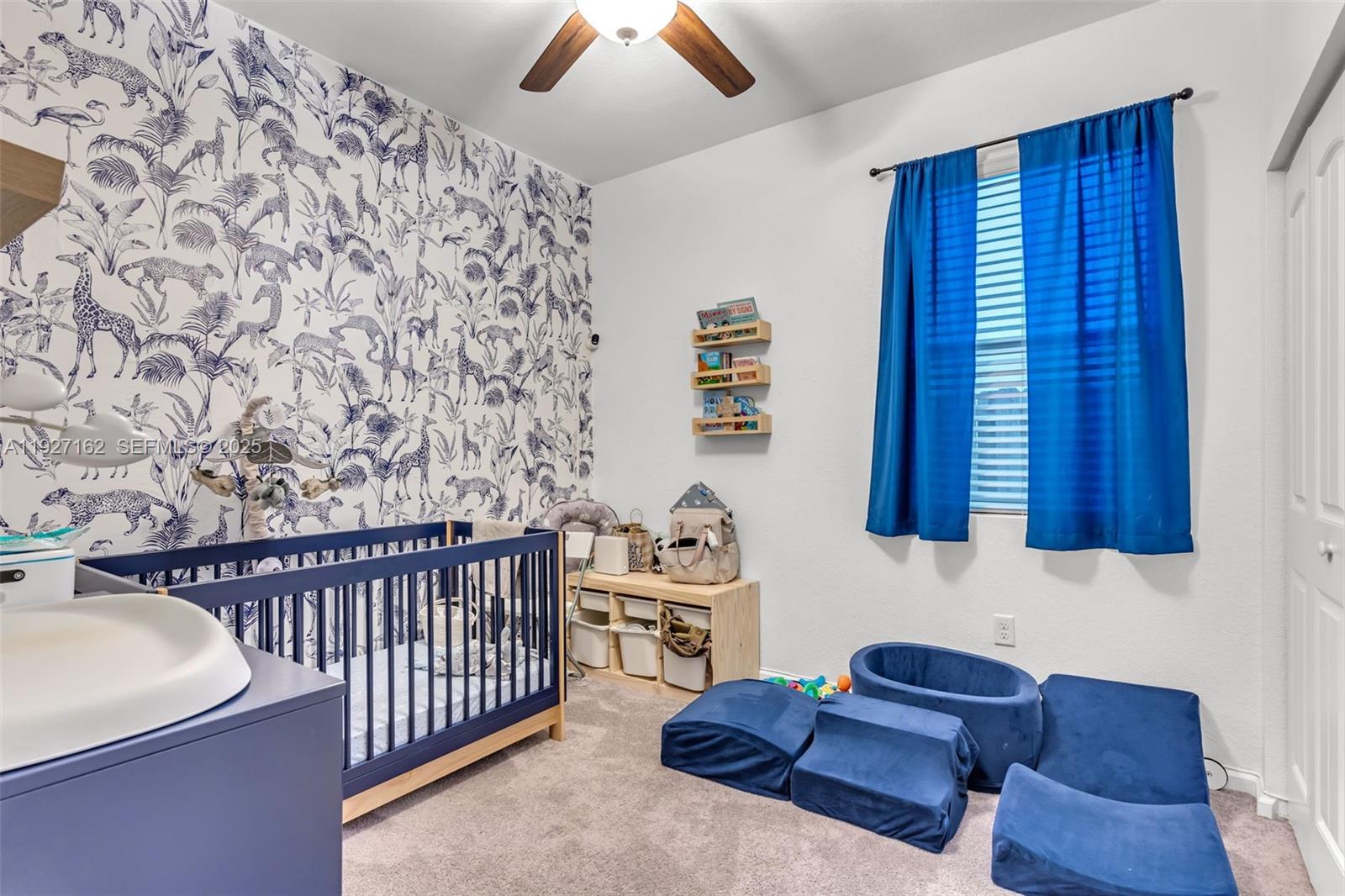 HEMINGWAY POINT - Residential