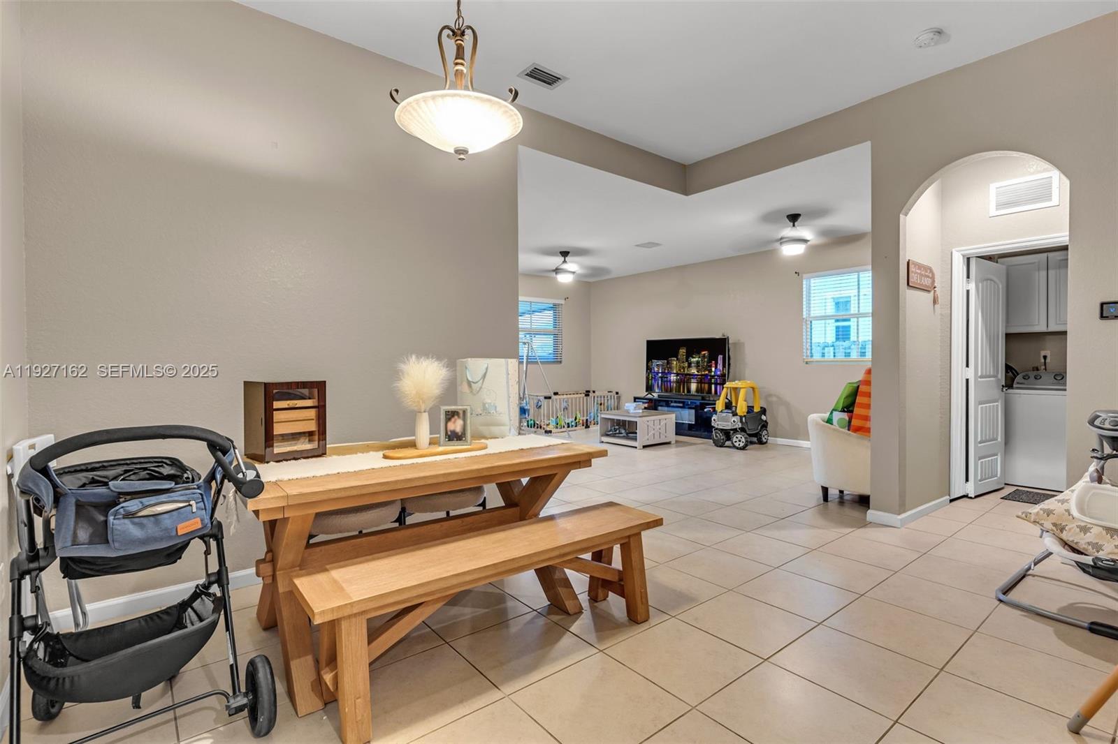 HEMINGWAY POINT - Residential