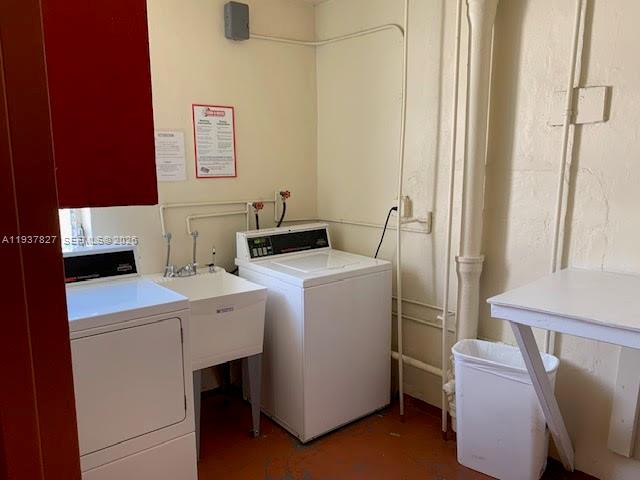 POINT EAST ONE CONDO-BLDG - Residential