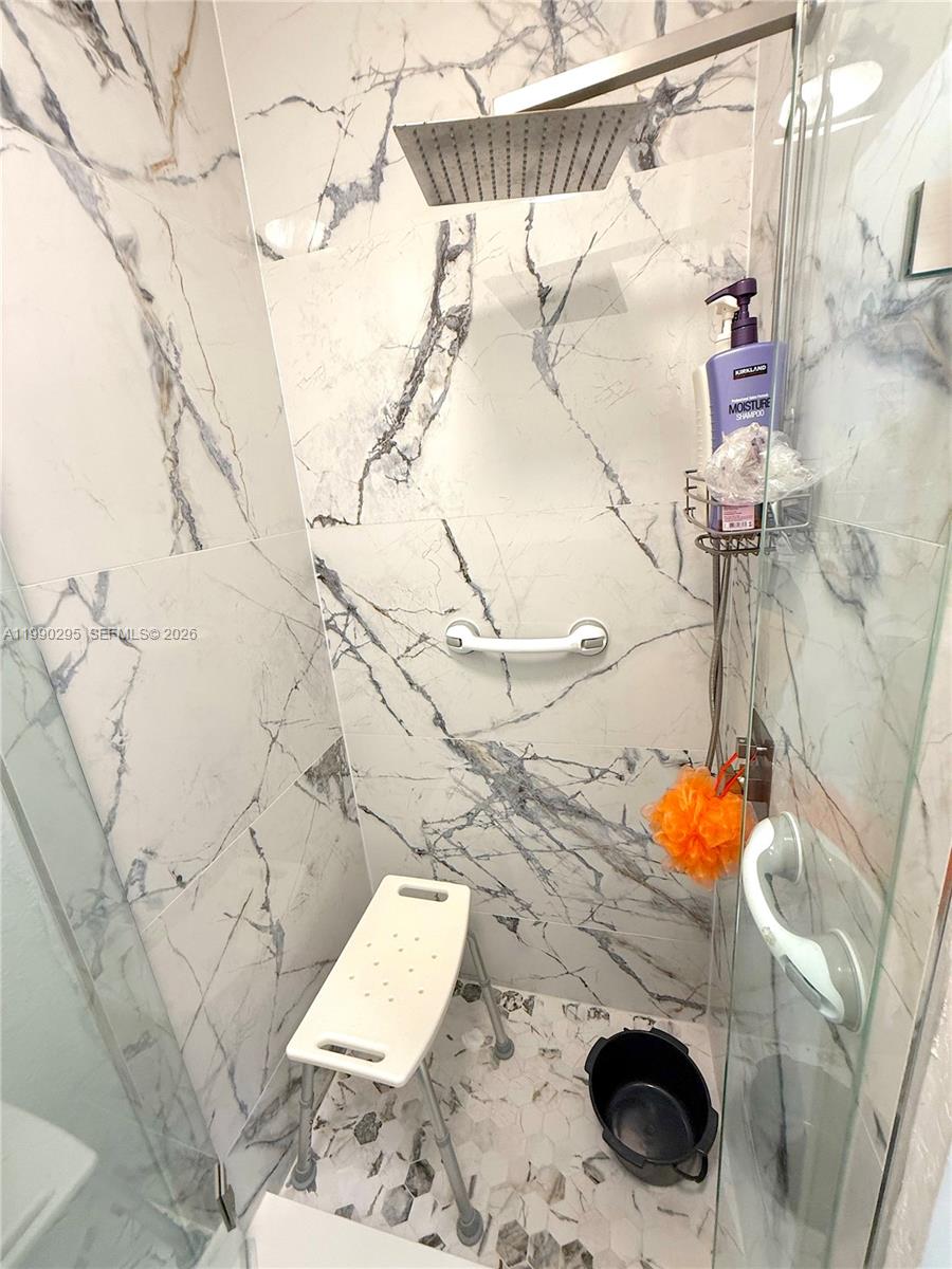 FLORENCE AT CRYSTAL LAKES - Residential