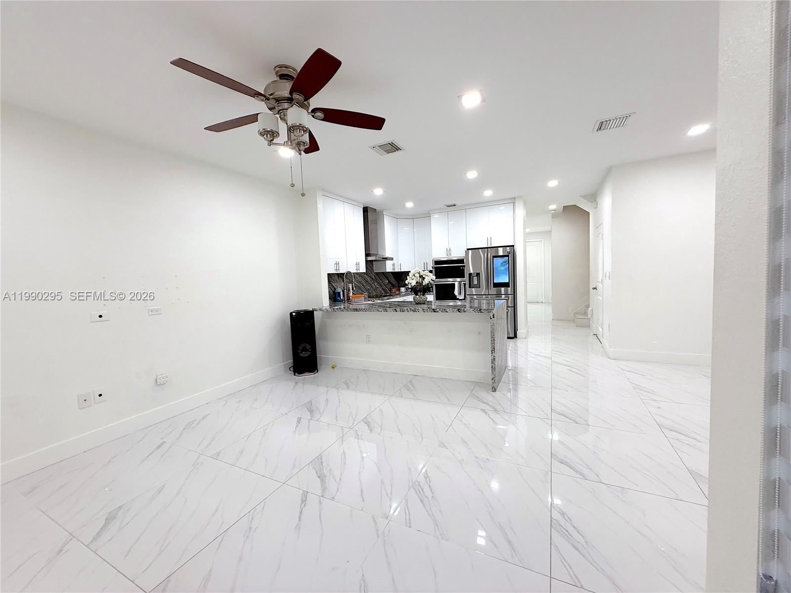 FLORENCE AT CRYSTAL LAKES - Residential