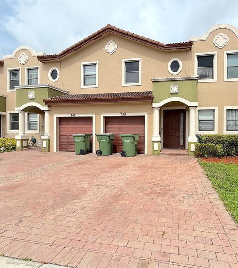758 NE 34th Ave Homestead FL 33033