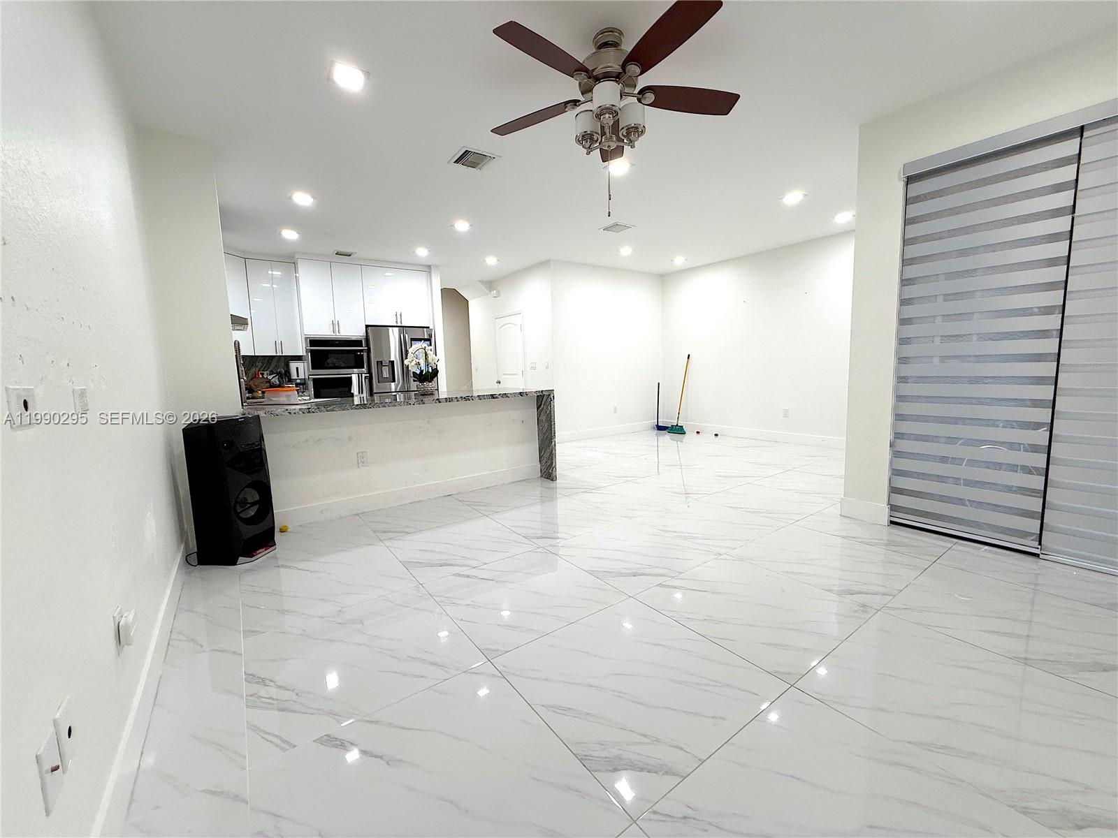 FLORENCE AT CRYSTAL LAKES - Residential