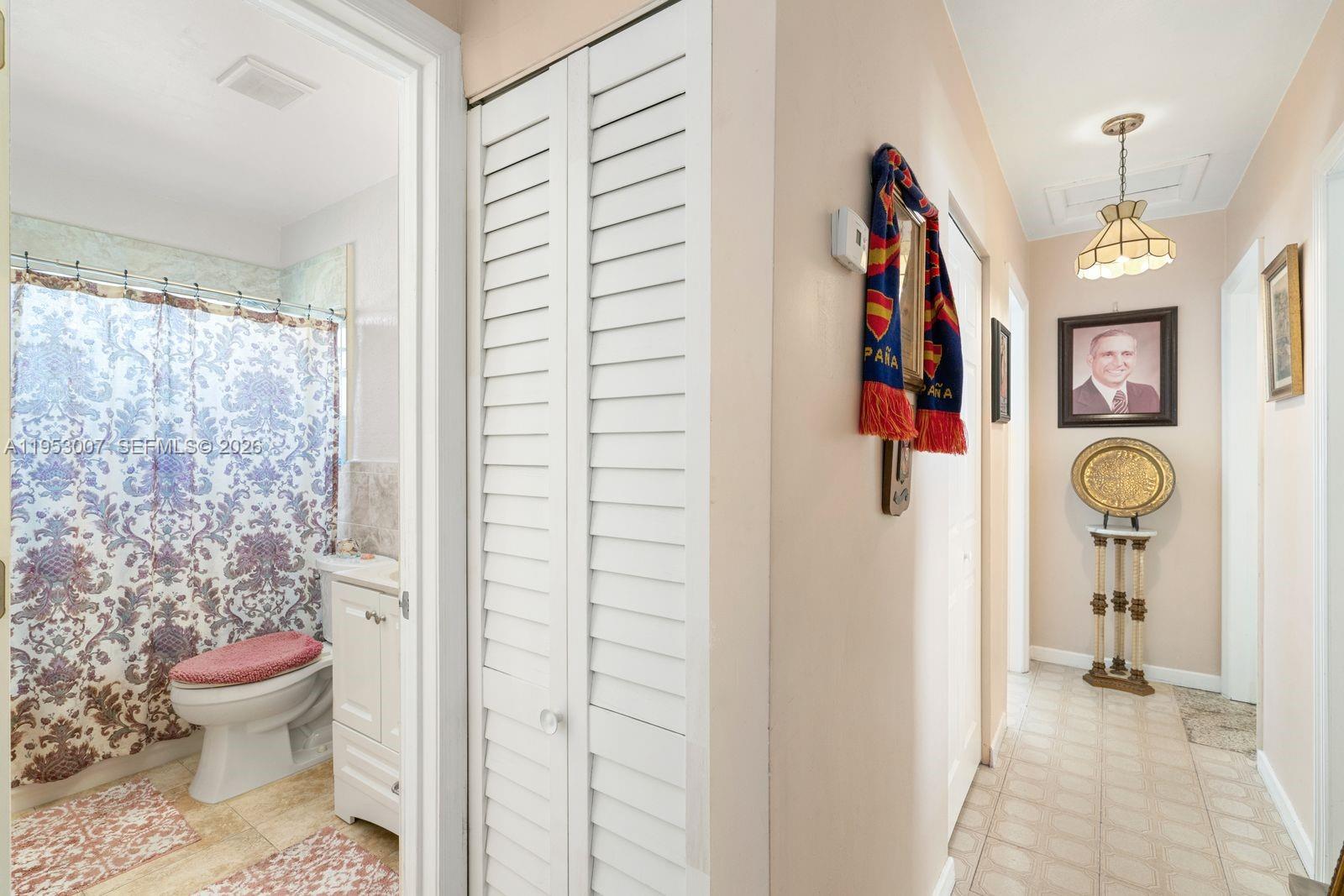 PALM SPRINGS SUB SEC A 4T - Residential