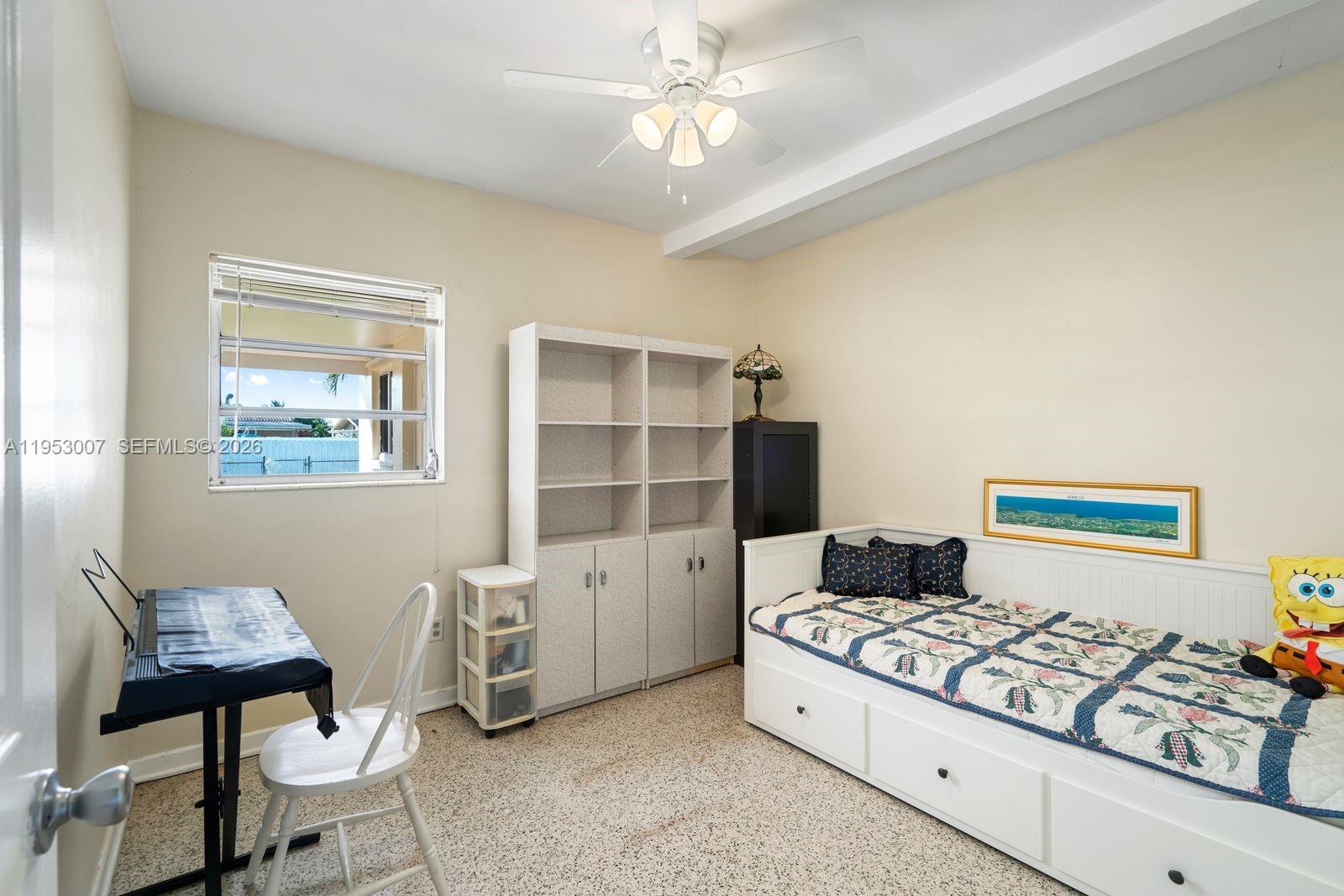 PALM SPRINGS SUB SEC A 4T - Residential