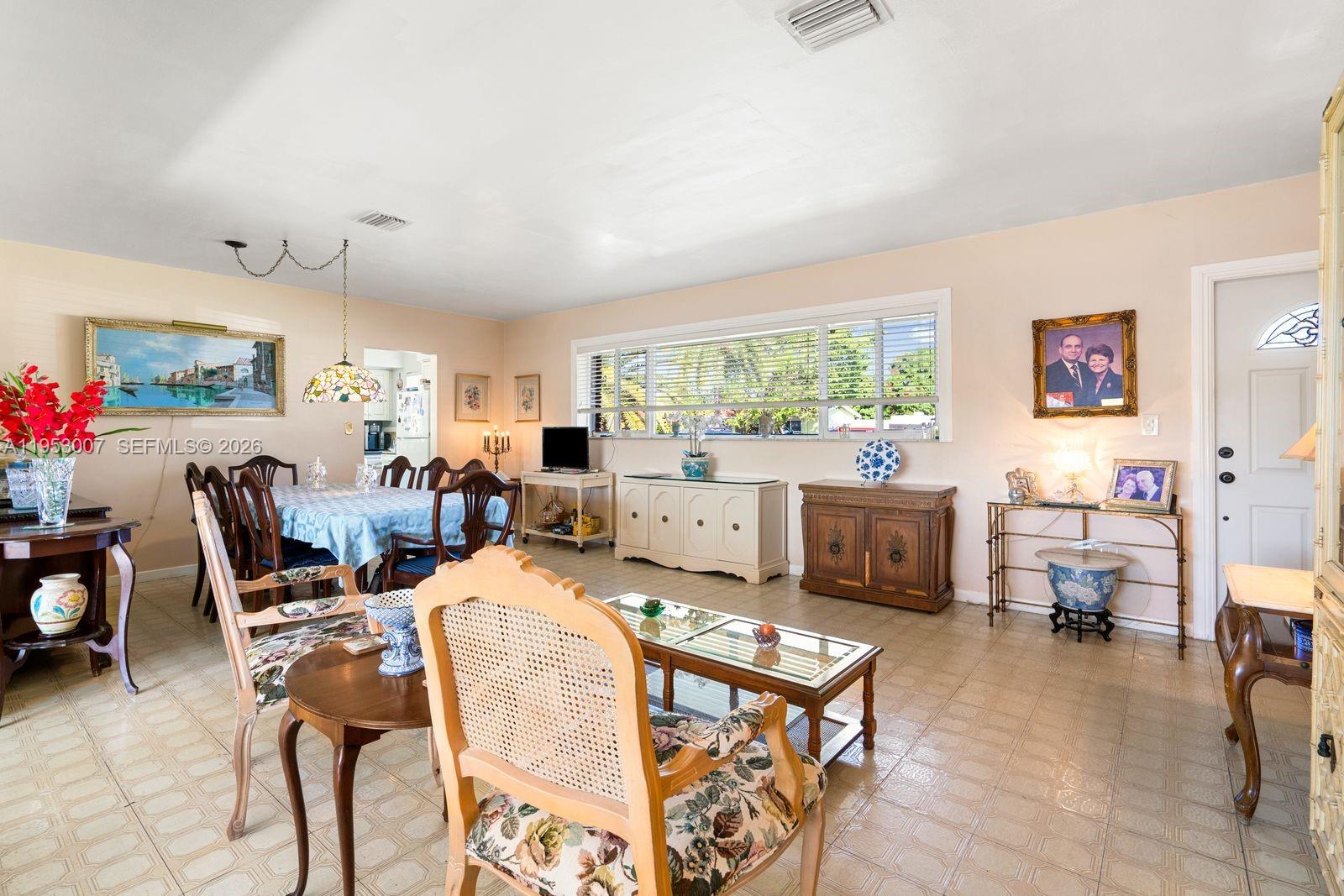 PALM SPRINGS SUB SEC A 4T - Residential