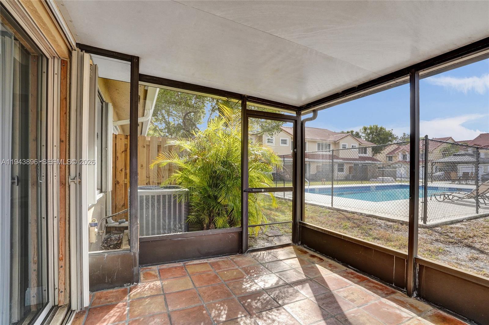 NORTH LAUDERDALE VILLAGE - Residential