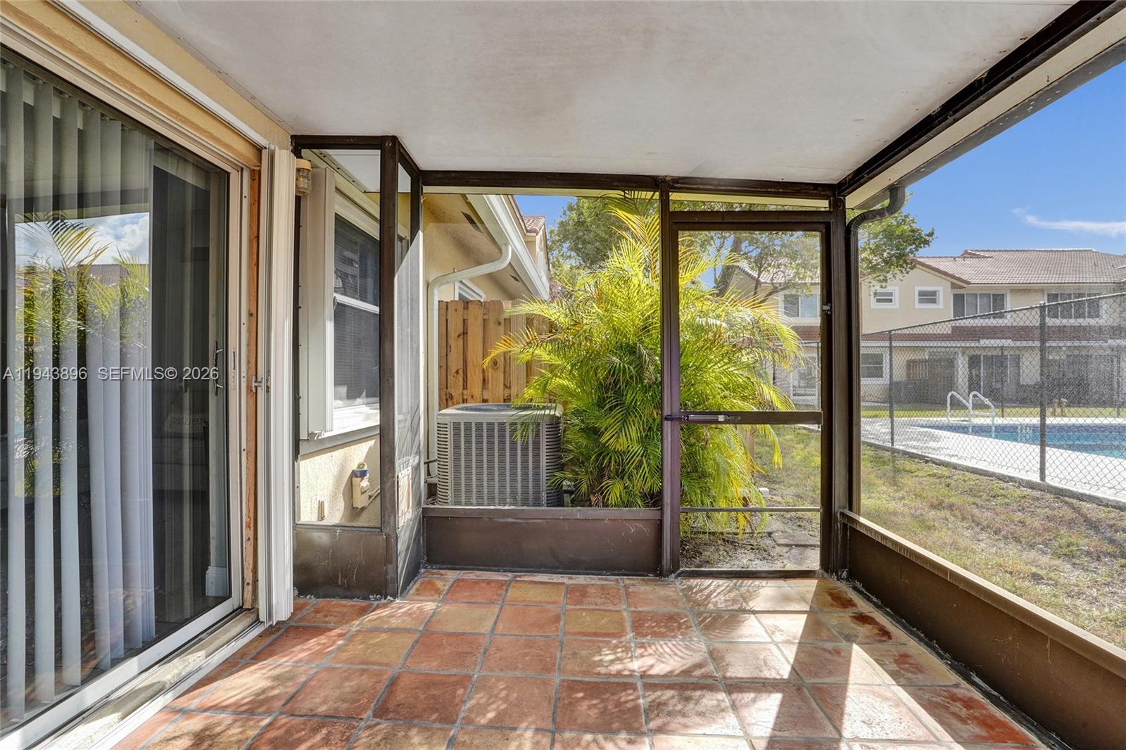 NORTH LAUDERDALE VILLAGE - Residential