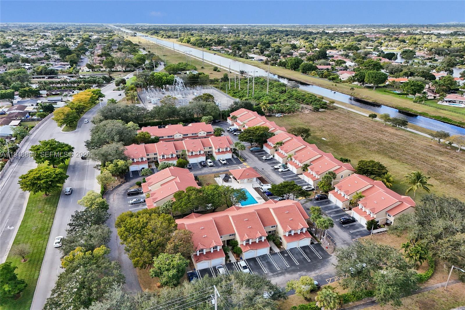 NORTH LAUDERDALE VILLAGE - Residential