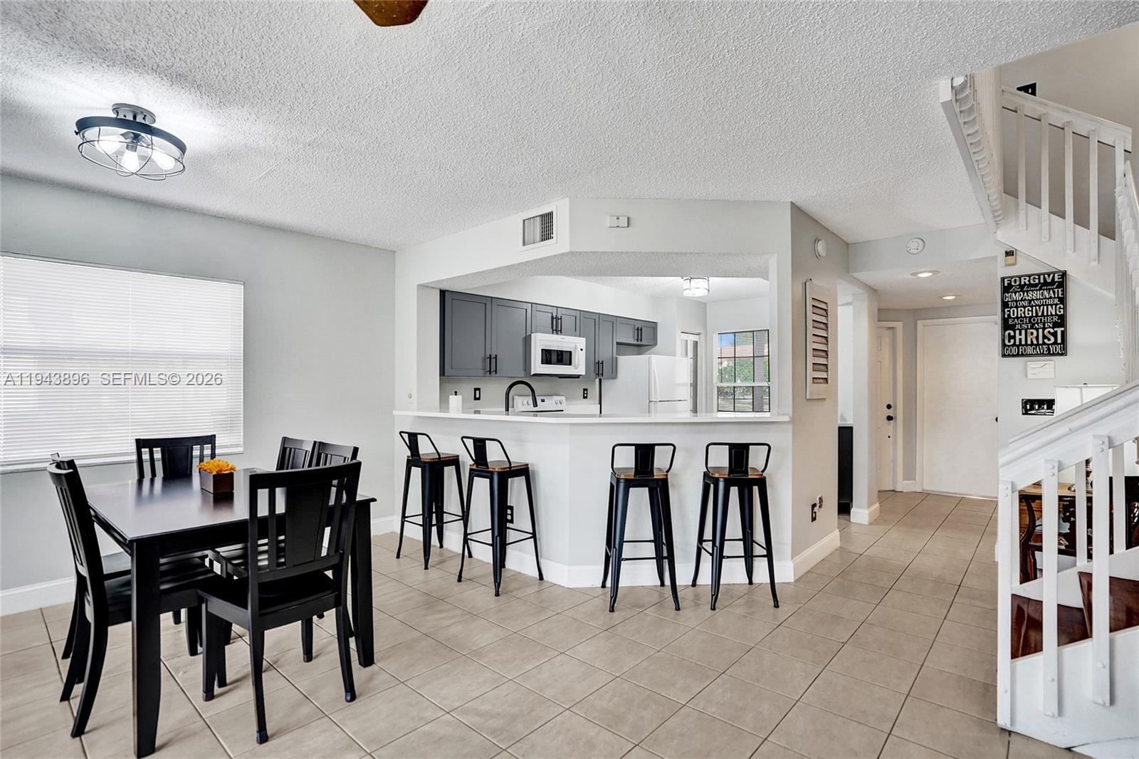 NORTH LAUDERDALE VILLAGE - Residential