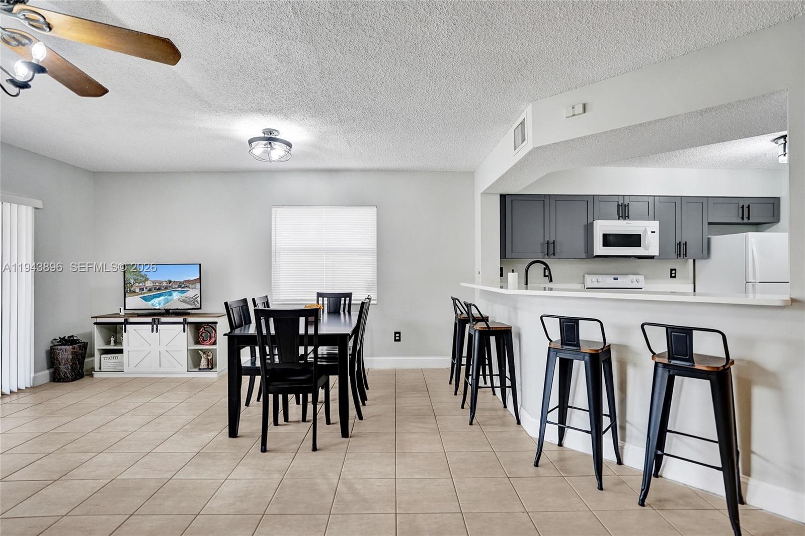 NORTH LAUDERDALE VILLAGE - Residential