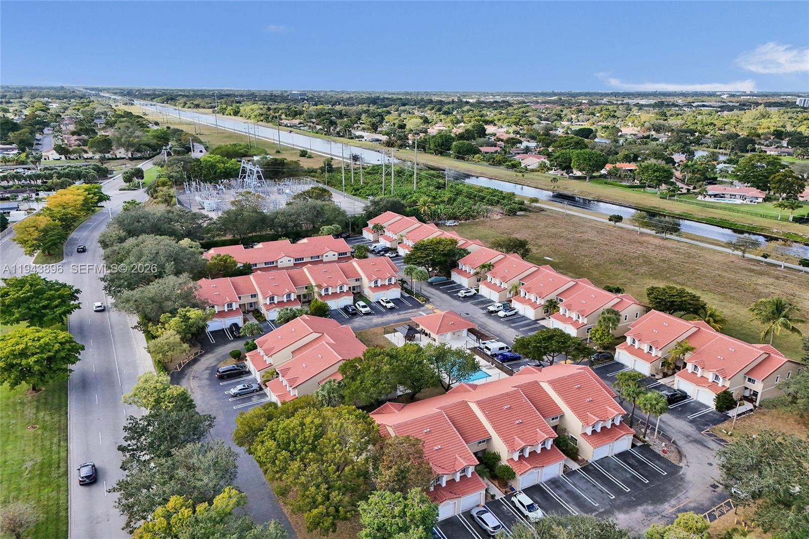 NORTH LAUDERDALE VILLAGE - Residential