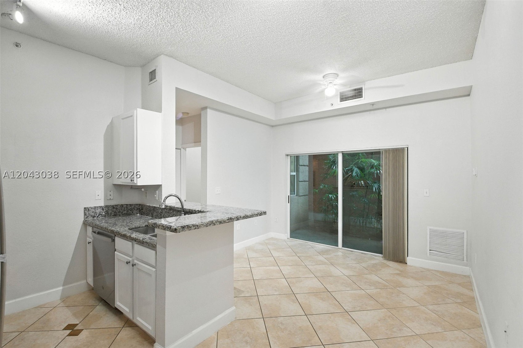 6001 SW 70th St 108