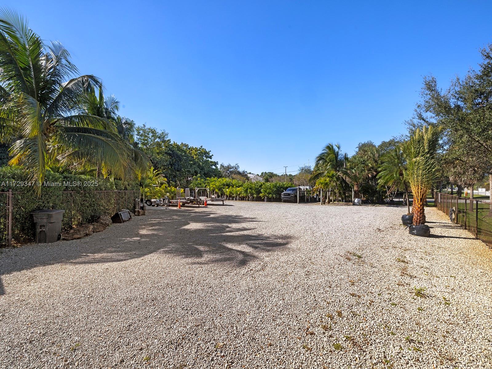 SELIGMAN RANCHES - Residential
