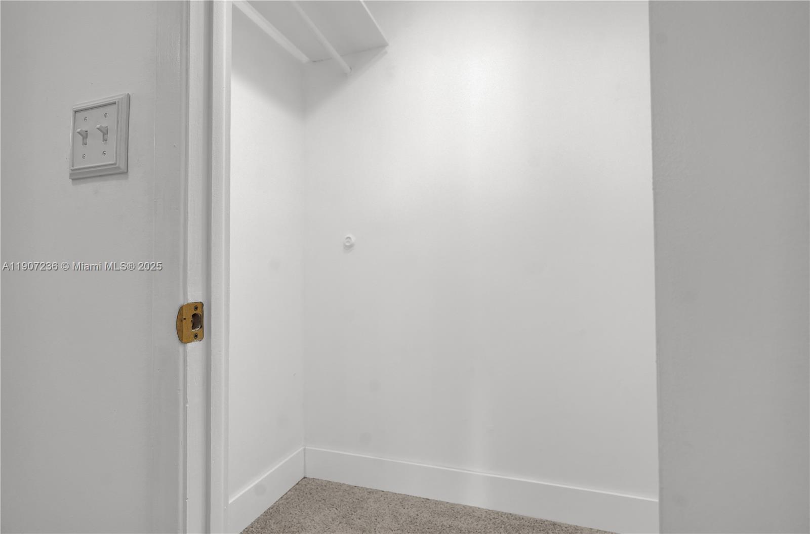 ADMIRALS PORT CONDO WEST - Residential