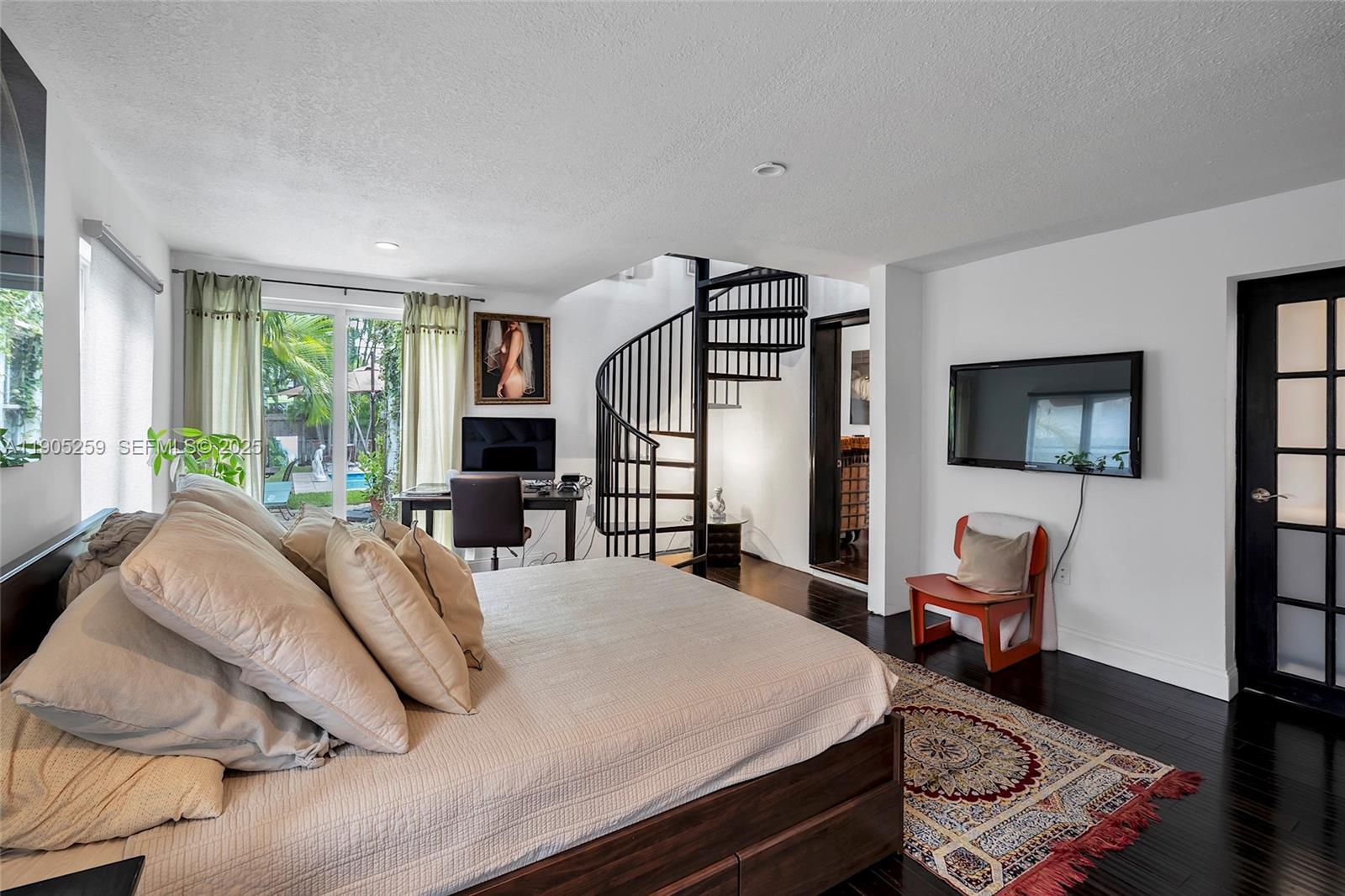 Isle of Normandy Miami VI - Residential